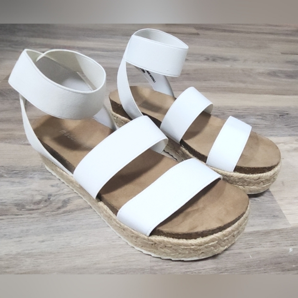 Madden Girl Women's Carly Espadrille Wedge Sandal White Size 7 - New in Box - Picture 3 of 11